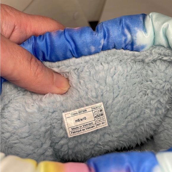 Crocs Tie-Dye cute Fleece Lined Boots Size m8 w10 - Picture 6 of 7
